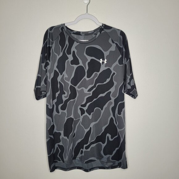 Under Armour loose gray black performance short sleeve camo print top 2xl - Picture 1 of 6